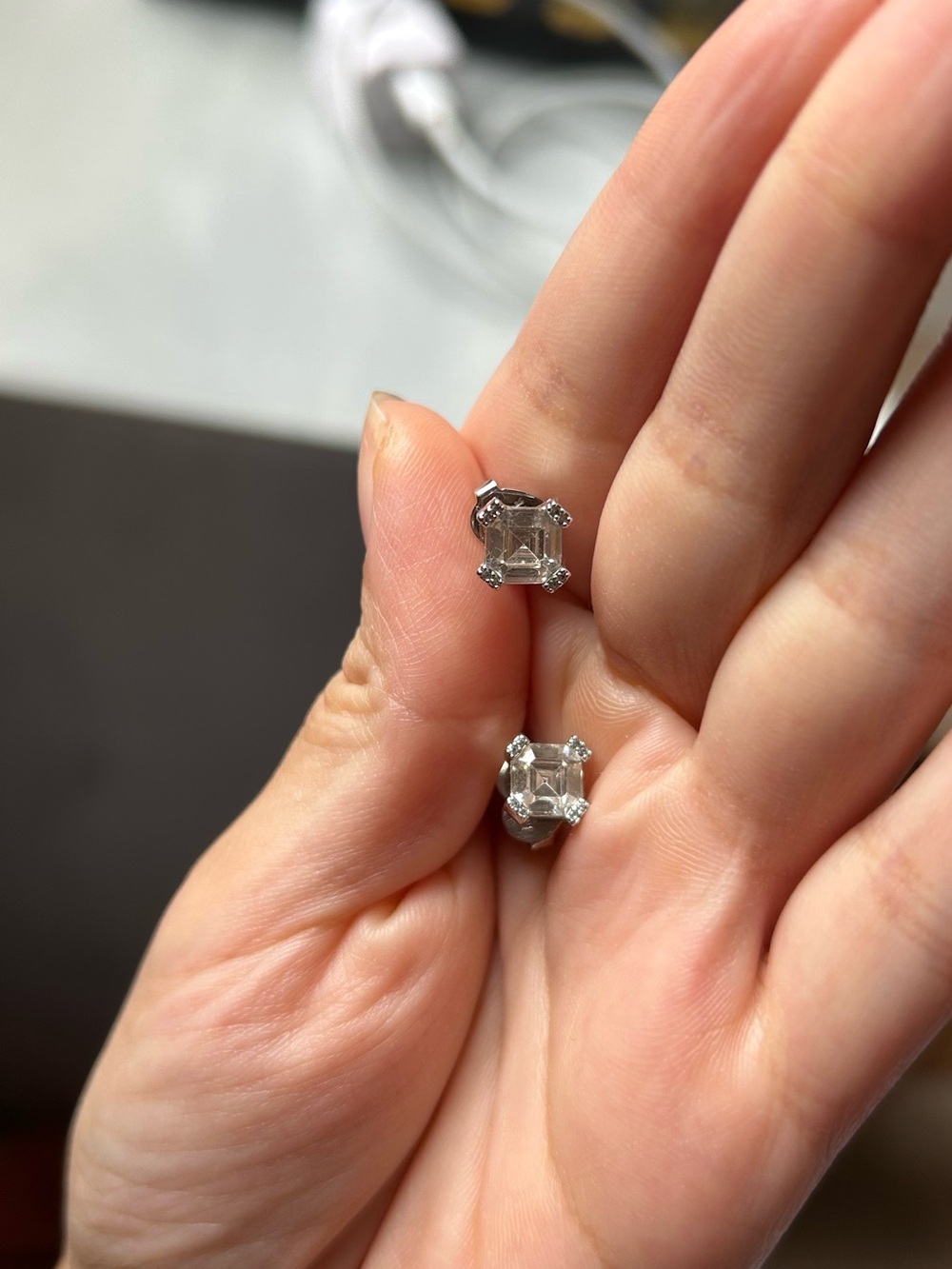Kate Spade Clear Crystal Square Stud Earrings - Silver